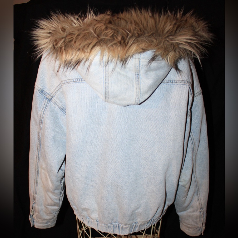 American Eagle Sherpa-lined Denim Bomber Jacket with Fur Hood Women's XXS - Picture 4 of 10
